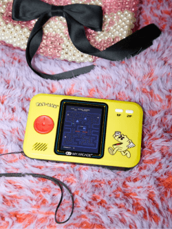 Urban Outfitters遊戲機_Shipgo美國代運